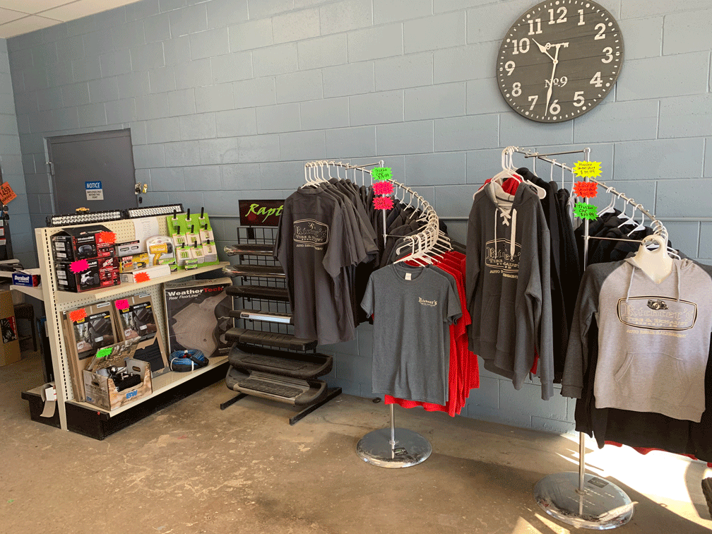 Richter's Tire & Exhaust t-shirts and auto accessories